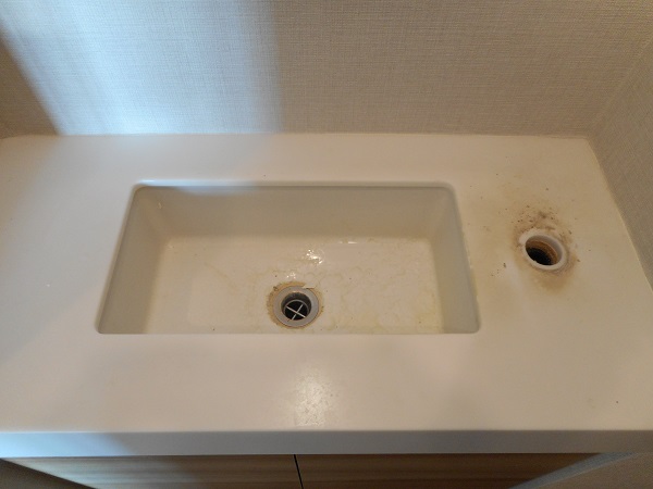 ホテル・旅館の人工大理石手洗器研磨再生前